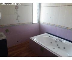 Chalet en Venta en La Pobla Tornesa, Castellón