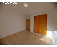 Chalet en Venta en Algorfa, Alicante