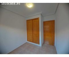 Chalet en Venta en Algorfa, Alicante
