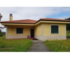 CASA CON FINCA EN LAGO-VALDOVIÑO