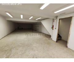 SE ALQUILA LOCAL COMERCIAL EN EL CENTRO