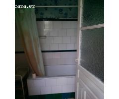 CASA CON FINCA EN ZONA URBANA PARA REFORMAR