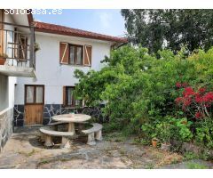 CASA DE PIEDRA ENFOSCADA CON FINCA EN VALDOVIÑO