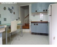 DOS CASAS CON TERRAZA
