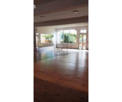 Local con patio en Fajardo-Ferrol