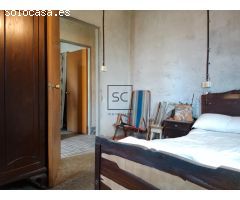CASA PARA RESTAURAR EN A MALATA-FERROL