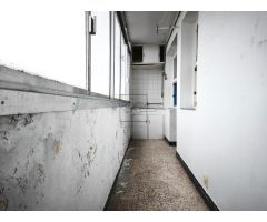APARTAMENTO PARA REFORMAR EN CATABOIS - FERROL