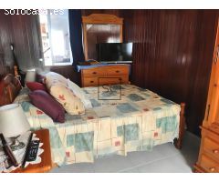 Adosado con 5 habitaciones en Santa Marina, Ferrol