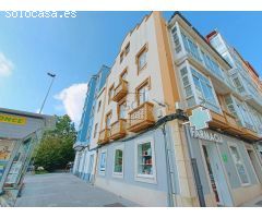 Edificio con tres plantas para reforma integral en Portanova, Ferrol
