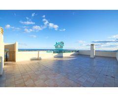 Ático con vistas panorámicas al mar en Bonalba Golf 3 dormitorios, solárium y piscina comunitaria