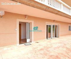 Gran vivienda de 2 plantas independientes con 2 dormitorios 2 baños por planta y vistas al mar