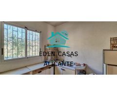 Casa para reformar en Busot, 3 dormitorios, 1 baño, 50.000m de terreno en 3 parcelas [amp;] Vistas a