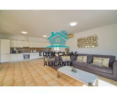 Casa Unifamiliar de 206m2 en Busot con 3 Dormitorios 3 Baños, Terreno 781m2, Piscina Climatizada