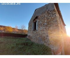 SE VENDE CASA PARA REFORMAR CON TERRENO en VILLAVICIOSA DE SAN MIGUEL