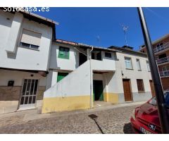 SE VENDE CASA PARA REFORMAR EN CACABELOS