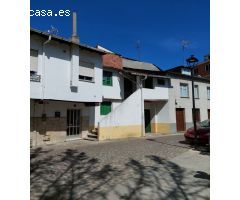 SE VENDE CASA PARA REFORMAR EN CACABELOS