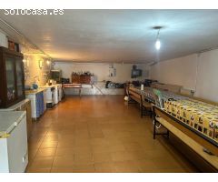 SE VENDE CASA CON TERRAZA EN PARADELA DE ARRIBA