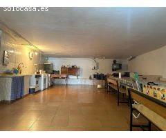 SE VENDE CASA CON TERRAZA EN PARADELA DE ARRIBA