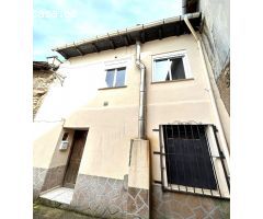 SE VENDE CASA EN VILLAR DE LOS BARRIOS