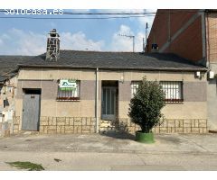 SE VENDE CASA DE PLANTA BAJA EN FUENTES NUEVAS- CAMINO DE SANTIAGO
