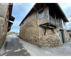 SE VENDE CASA DE PIEDRA CON TERRENO EN IGLESIA DE CAMPO