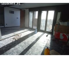 Ático de nueva construcción en alquiler