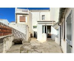 Casa en Venta en Torreperogil, Jaén