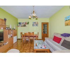Piso de 4 habitaciones en Jaén