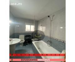 EST/ ERASMUS/ Estupendo piso amueblado para ESTUDIANTES con CUATRO dormitorios en Glorieta Arabial