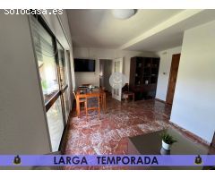 LT / Ático de DOS dormitorios en Granada Centro zona Caleta