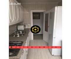 EST. / Piso de TRES dormitorios, zona Pedro Antonio de Alarcon
