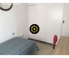 EST. / Piso de TRES dormitorios, zona Pedro Antonio de Alarcon