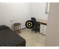 EST. / Piso de TRES dormitorios, zona Pedro Antonio de Alarcon