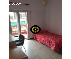 EST. / Piso de TRES dormitorios, zona Pedro Antonio de Alarcon