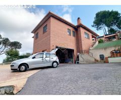 VIVIENDA EN UNA PLANTA Y  SEMINUEVA