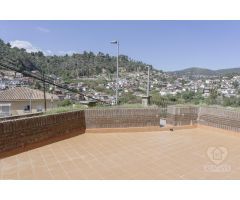 CHALET EN VALLIRANA - FACHADA DE LADRILLO CARAVISTA
