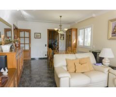 CHALET CON PISCINA - VALLIRANA