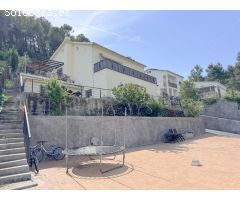 CASA EN VENTA - VALLIRANA