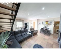 CASA EN VENTA - VALLIRANA