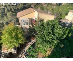 CASA EN VENTA - PISCINA - VALLIRANA