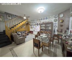 CASA CON POISCINA
