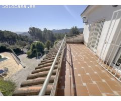 CASA CON PISCINA - CERVELLO