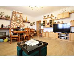 Se vende fantastico chalet con terreno en el Moralet de 5 dormitorios y 3 baños
