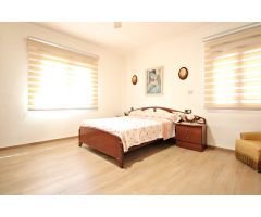 Se vende fantastico chalet con terreno en el Moralet de 5 dormitorios y 3 baños