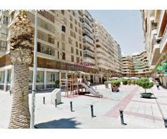 GARAJE CON RAMPA EN EL CENTRO DE ALICANTE