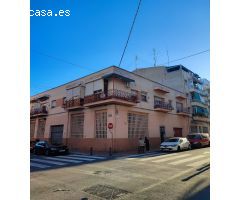 Se vende nave industrial de 500 metros cuadrados, con planta superior de 600 metros .