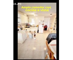 ¡Vive el Sueño Mediterráneo en Arenales con Piscina y Vistas al Mar!