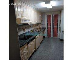 CASA EN LA ZONA DE LA AVD BARCELONA