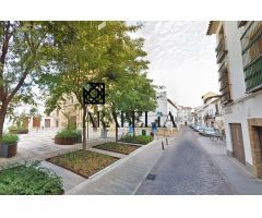 FABULOSA CASA DE 470M2 CONSTRUIDOS EN CASCO HISTÓRICO!!!