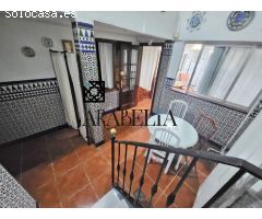 FABULOSA CASA INDEPENDIENTE DE 133M2 A UN PASO DE LA MEZQUITA!!!